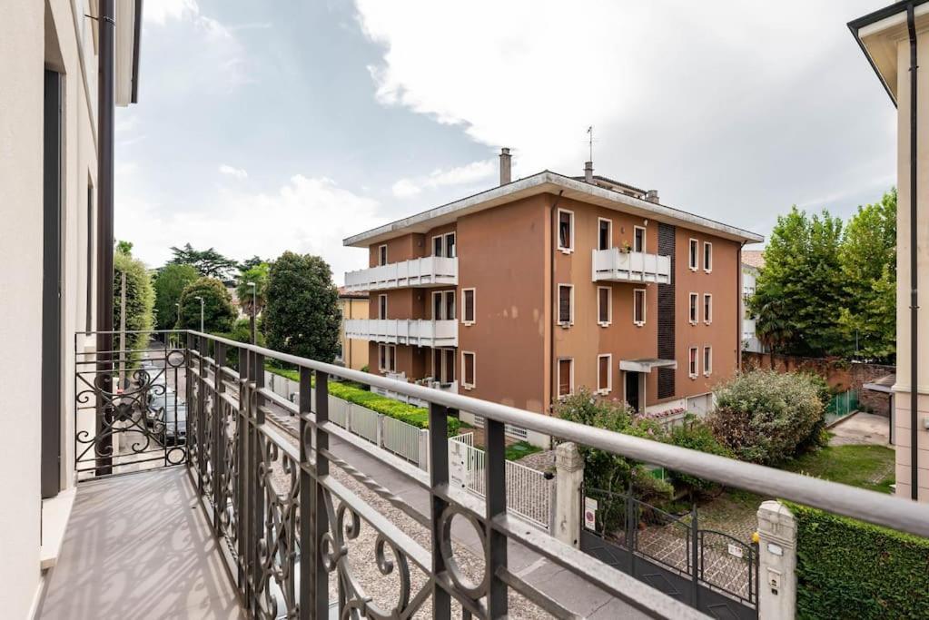 Palazzo '900 Design Flats - Il Gran Salone Apartment Padova Exterior photo